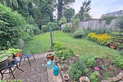 3 bedroom semi-detached house for sale, Hawthorn Way, Silsoe, MK45 4DE