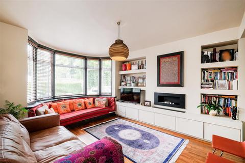 1 Horsley Road, London, E4 7HX