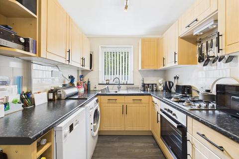 4 bedroom semi-detached house for sale, Nursery Grove, Bridlington