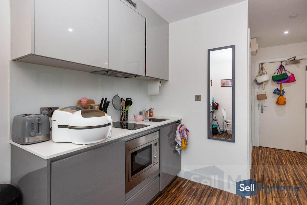 Open Plan Living/Kitchen