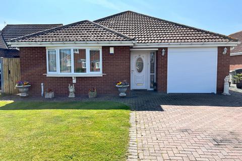 3 bedroom detached bungalow for sale, Elliott Way, Skegness PE24