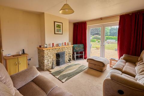 6 bedroom detached bungalow for sale, Church Lane, Hailey, OX29