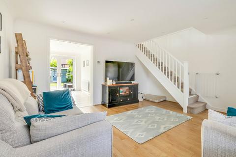 4 Shillingstone, Shoeburyness, Southend-on-sea, SS3 8BY