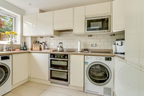 4 Shillingstone, Shoeburyness, Southend-on-sea, SS3 8BY