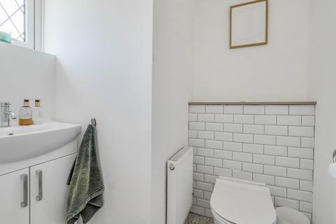 4 Shillingstone, Shoeburyness, Southend-on-sea, SS3 8BY