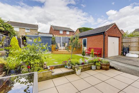 8 Barling Drive, Ilkeston, DE7 9JA
