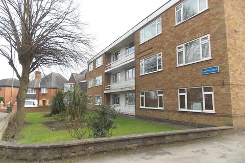 2 bedroom apartment to rent, Stoughton Road, Leicester LE2