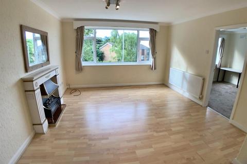 2 bedroom apartment to rent, Stoughton Road, Leicester LE2