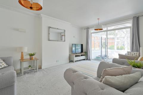 4 bedroom detached house for sale, Twentywell Lane, Bradway, S17 4QA