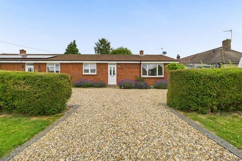 3 bedroom semi-detached bungalow for sale, The Close, Aylesbury HP22