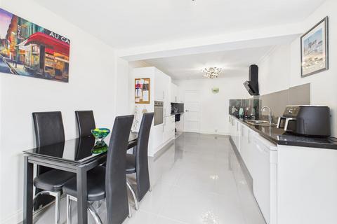 3 bedroom semi-detached bungalow for sale, The Close, Aylesbury HP22