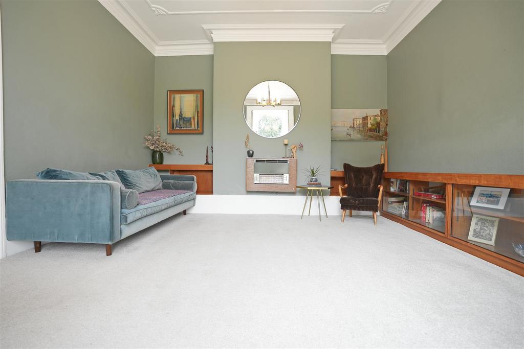 2nd Rec Rm 3.jpg