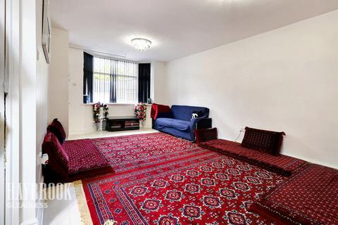 4 Basford Drive, Sheffield, S9 5BE