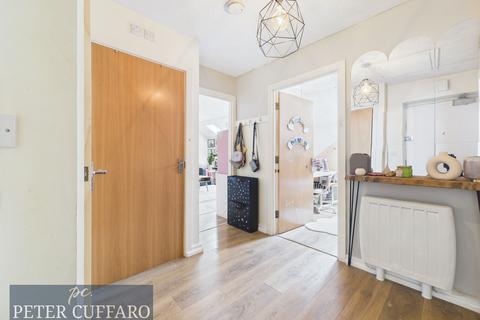 2 bedroom flat for sale, The Granary, Ware SG12
