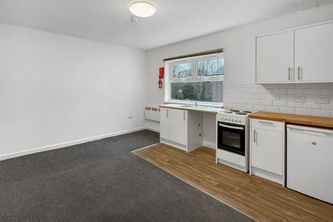 Studio to rent, Ely Road, Cardiff, CF5
