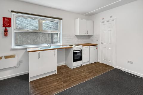 Studio to rent, Ely Road, Cardiff, CF5
