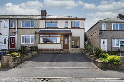 4 bedroom end of terrace house for sale, Lindley Avenue, Huddersfield HD3