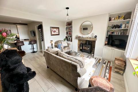 1 bedroom cottage for sale, Chancery Terrace, Skircoat Green, Halifax