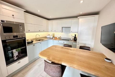 1 bedroom cottage for sale, Chancery Terrace, Skircoat Green, Halifax