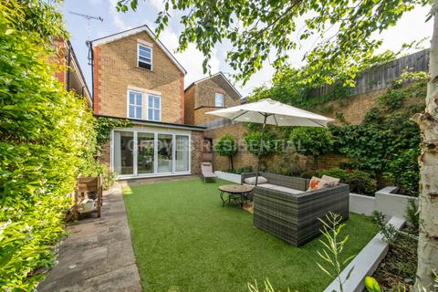 145a Elm Road, Kingston Upon Thames, KT2 6HY