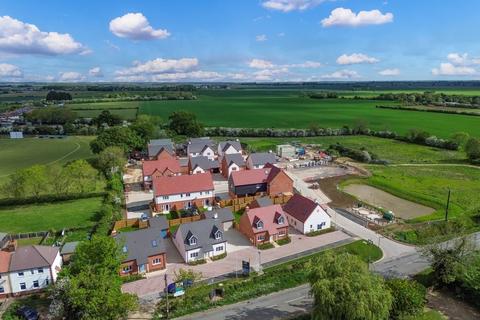 3 bedroom detached house for sale, Hayle Field, High Street, Thurleigh, Bedford, MK40