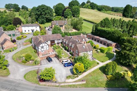 2 bedroom cottage for sale, Churchill Lane, Churchill, Kidderminster, DY10