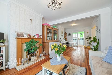 176 Ferrymead Avenue, Greenford, UB6 9TW