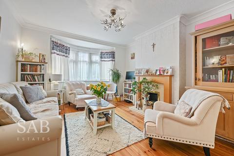 176 Ferrymead Avenue, Greenford, UB6 9TW
