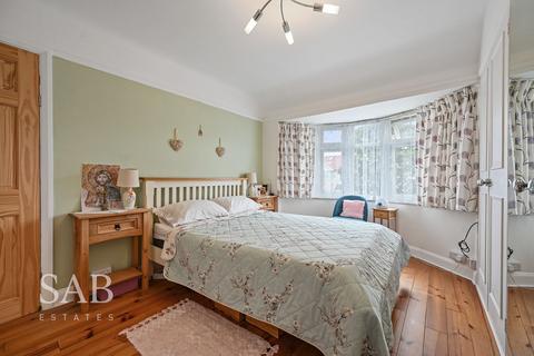 176 Ferrymead Avenue, Greenford, UB6 9TW
