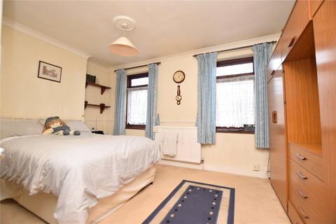 44 Heath Road, Romford, RM6 6LJ