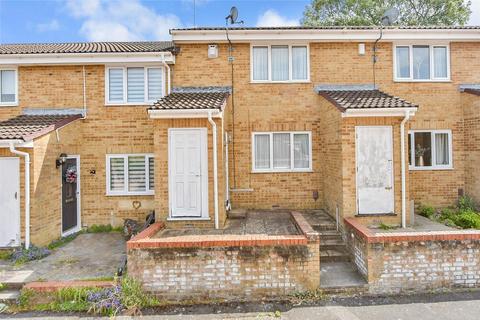 2 bedroom terraced house for sale, Middleton Close, Gillingham ME8