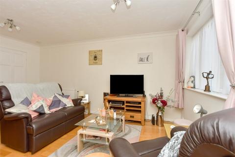 2 bedroom terraced house for sale, Middleton Close, Gillingham ME8