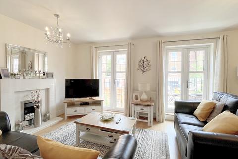 4 bedroom terraced house for sale, Langley Park Road, Sutton SM2