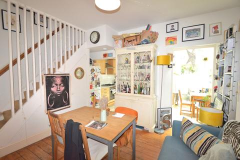 2 bedroom terraced house for sale, Beardell Street, Crystal Palace SE19
