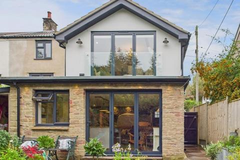 3 bedroom cottage for sale, Main Road, Pillowell