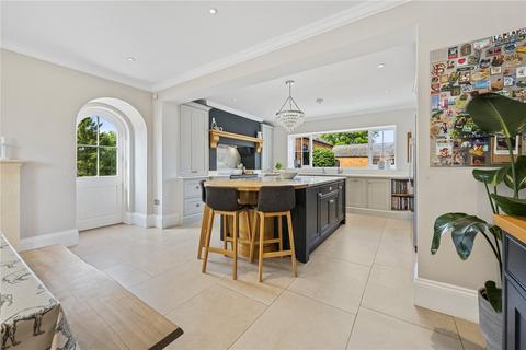 undefined, Manor Farm, Elkington