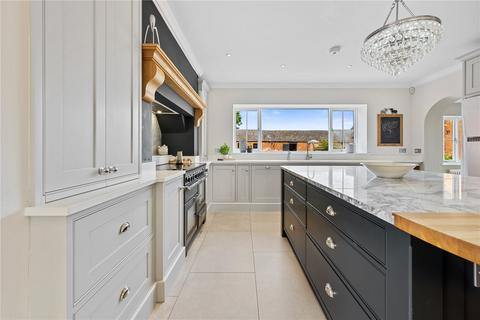 undefined, Manor Farm, Elkington