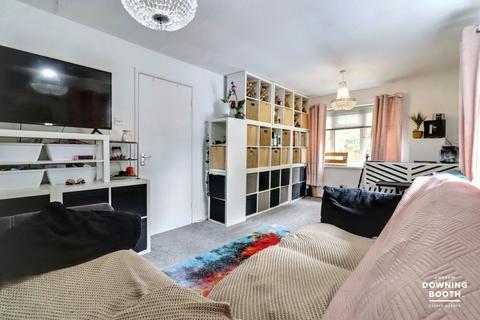 32a Nottingham Road, Whittington Barracks, Lichfield, WS14 9TG