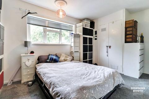32a Nottingham Road, Whittington Barracks, Lichfield, WS14 9TG