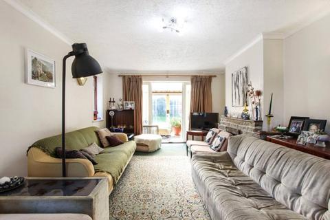 4 bedroom detached house for sale, Orchard Drive, Edenbridge, Kent, TN8