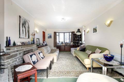 4 bedroom detached house for sale, Orchard Drive, Edenbridge, Kent, TN8