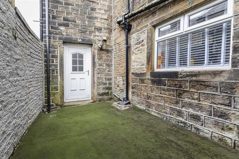 2 bedroom terraced house for sale, Station Road, Halifax HX4