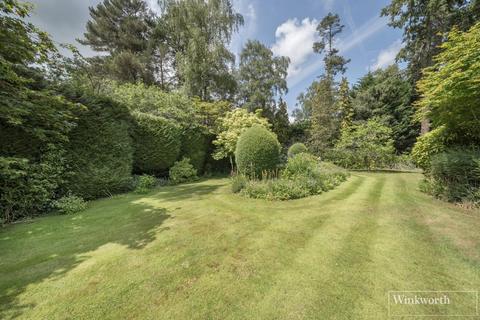 3 bedroom apartment for sale, Cross Road, Sunningdale, Berkshire, SL5