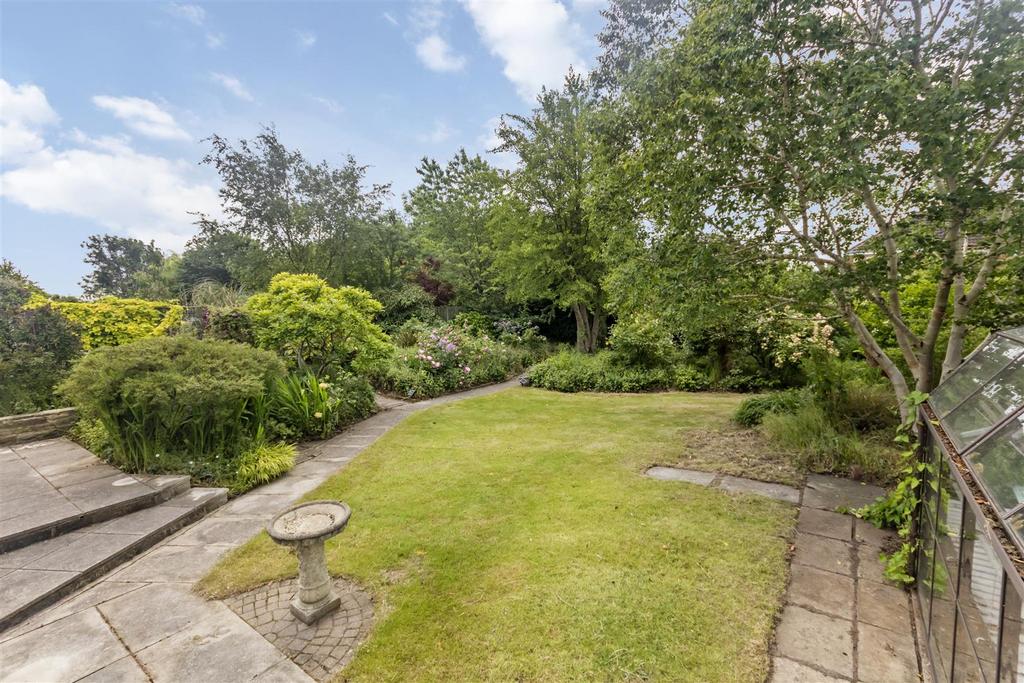 Privately enclosed garden