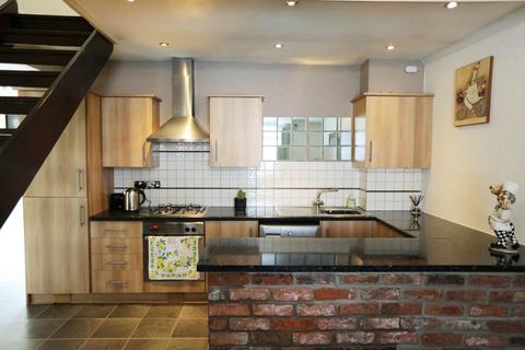 1 bedroom semi-detached house for sale, Coare Street, Macclesfield