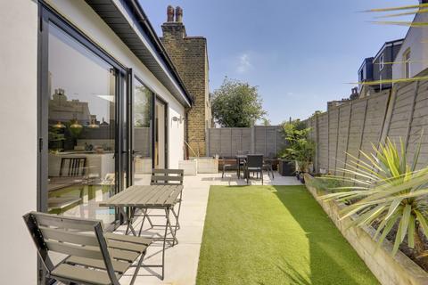 4 bedroom terraced house for sale, Brightside Road, London, Hither Green, SE13