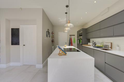60 Brightside Road, London, SE13 6EW