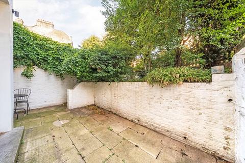2 bedroom flat for sale, Oxford Gardens, London W10
