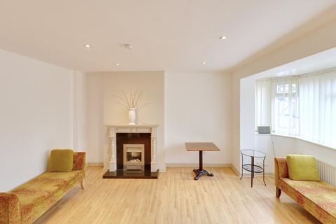 68 Hall Avenue, Aveley, South Ockendon, RM15 4LD