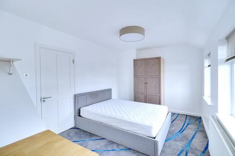 68 Hall Avenue, Aveley, South Ockendon, RM15 4LD